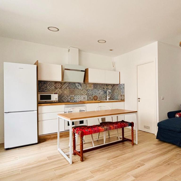 Playa de las Canteras-Albareda 2 - Two-Bedroom Apartment - 3
