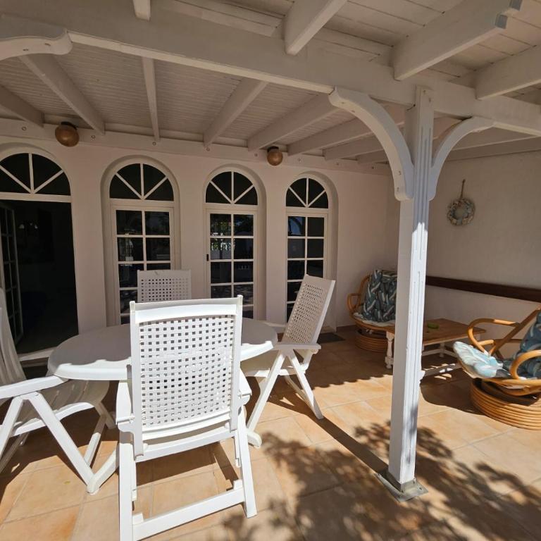 Villa Leon - Three-Bedroom House - 21
