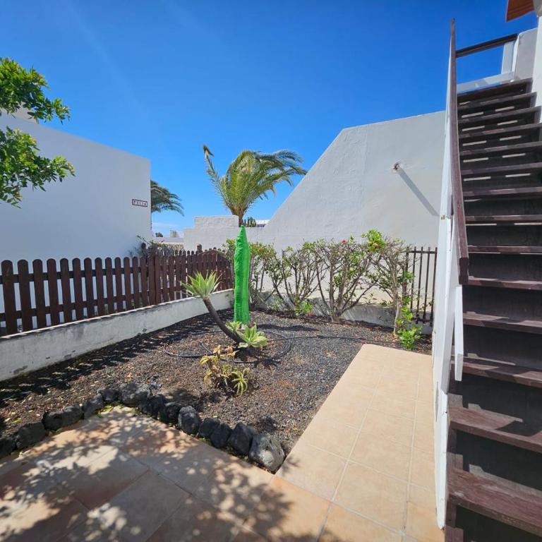 Villa Leon - Three-Bedroom House - 24