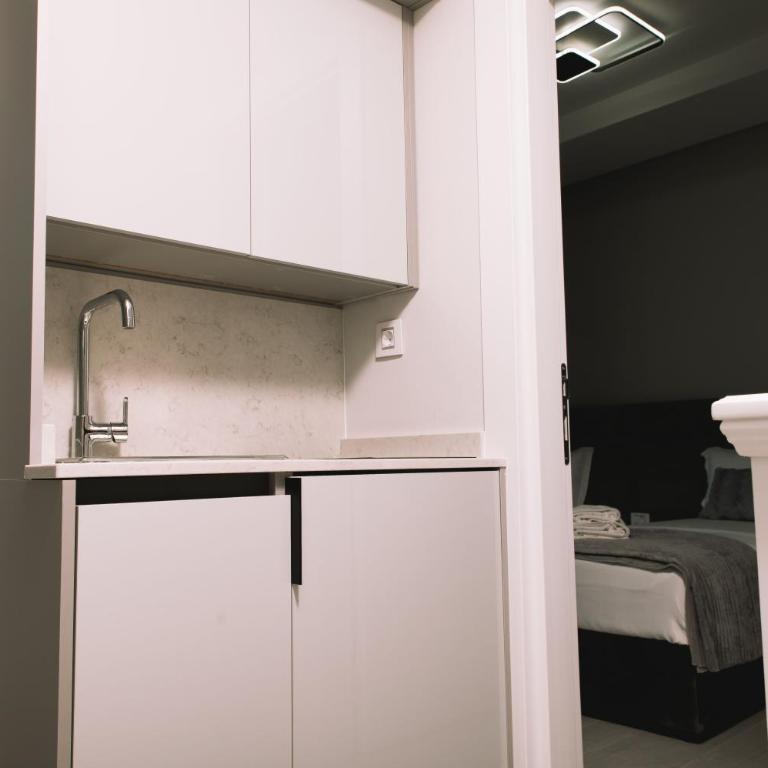 Apartments Moon White Lux - Two-Bedroom Apartment - 11