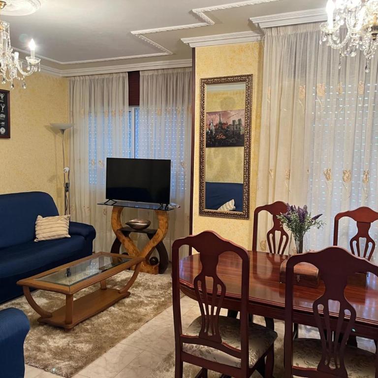 Villa Graña Medrano - Two-Bedroom Apartment - 23