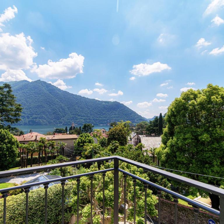 Hotel Ristorante La Vignetta Cernobbio - Camera Matrimoniale con Vista Lago - 2