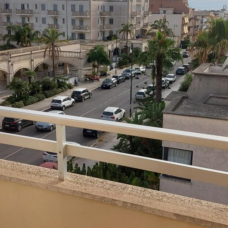 Vista Panoramica - Appartamento con 3 Camere da Letto - 49
