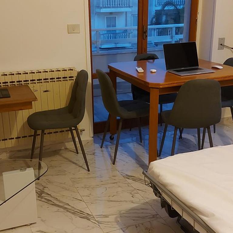 Vista Panoramica - Appartamento con 3 Camere da Letto - 70