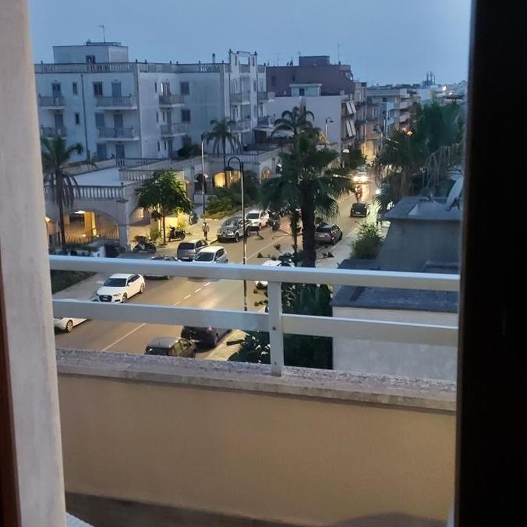 Vista Panoramica - Appartamento con 3 Camere da Letto - 61