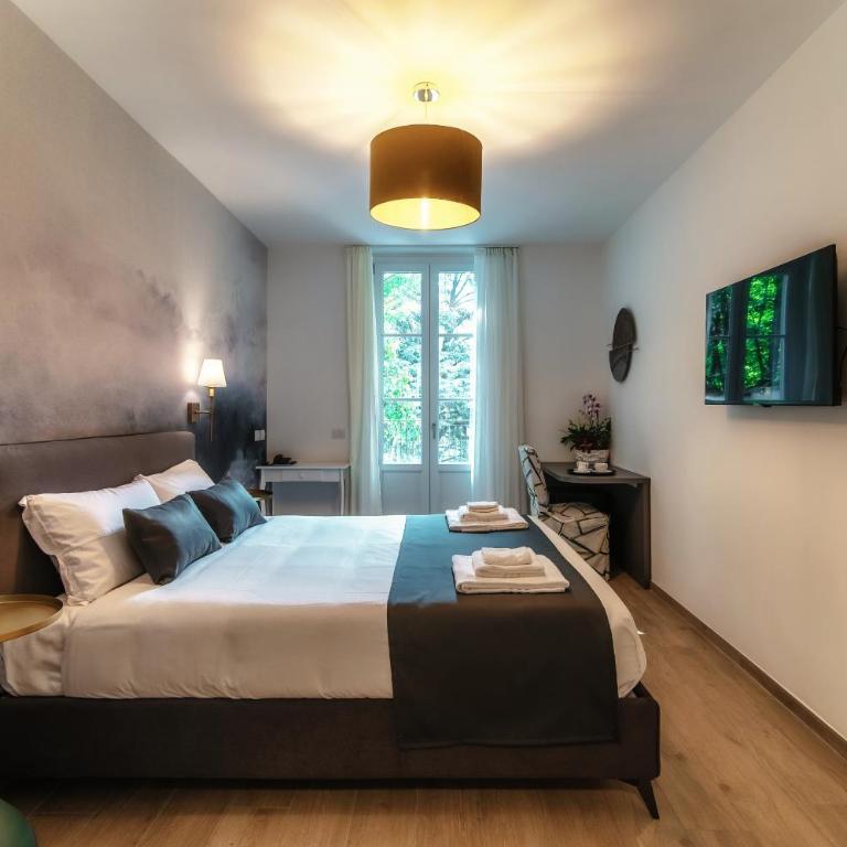 Hotel Ristorante La Vignetta Cernobbio - Suite Queen con Vasca Idromassaggio - 2