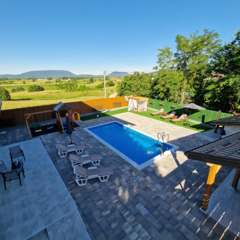 Villa Crystal - Three-Bedroom Villa - 5