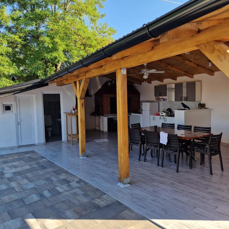 Villa Crystal - Three-Bedroom Villa - 22