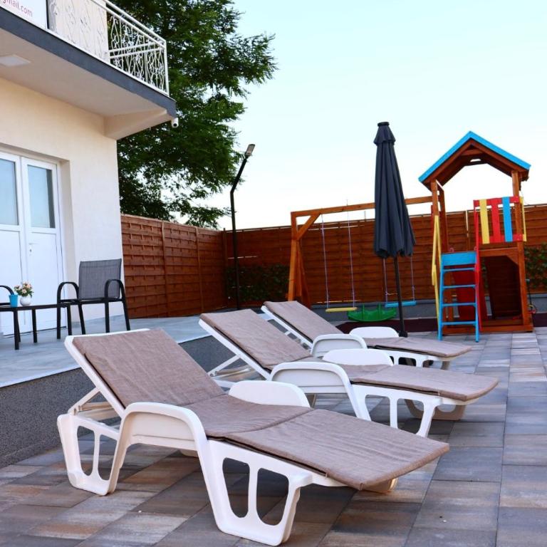 Villa Crystal - Three-Bedroom Villa - 66