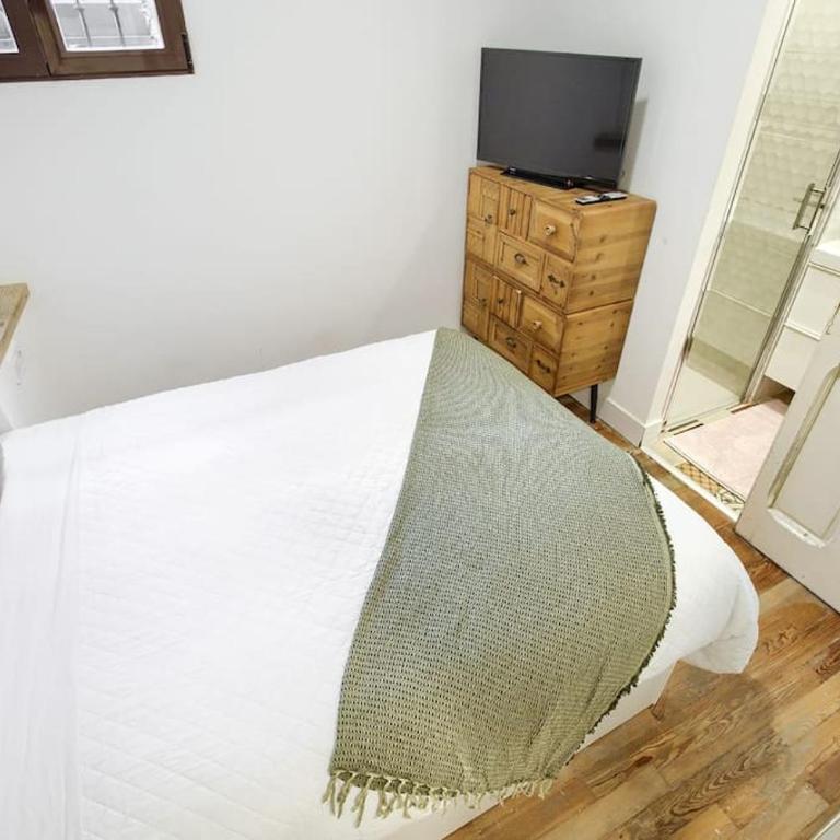 Espectacular Apartamento Central - Two-Bedroom Apartment - 11