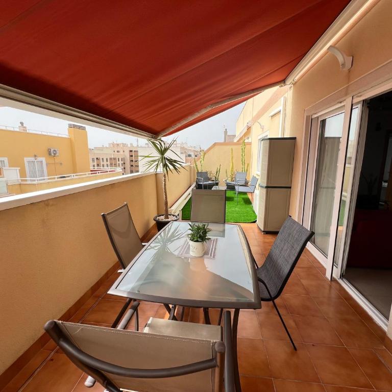 Sweet Home PENTHOUSE SuiteTORREVIEJA center - Apartamento Ático - 2
