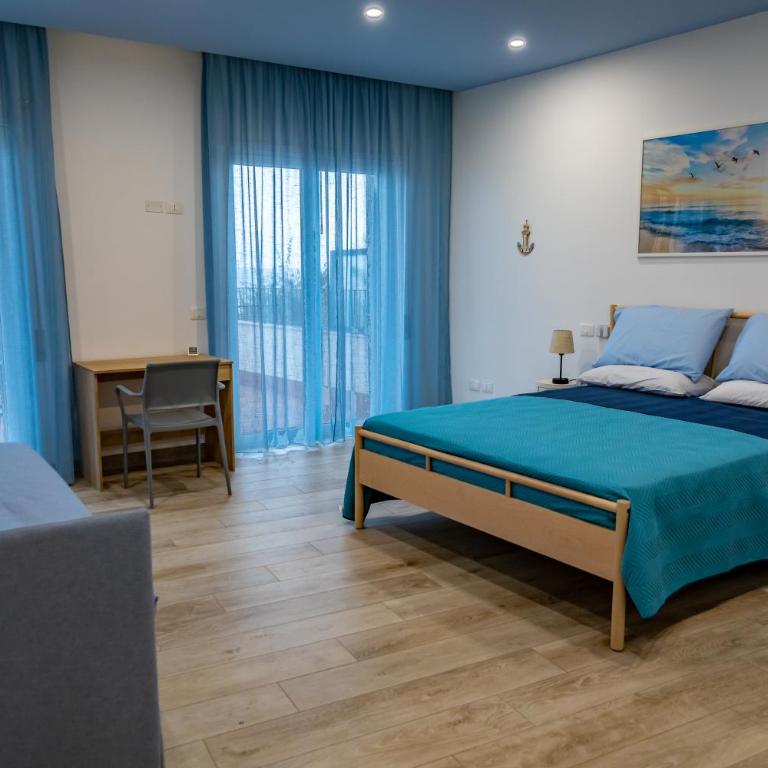 La Terrazza sul Mare Modern Apartment - Two-Bedroom Apartment with Terrace and Sea View - 27