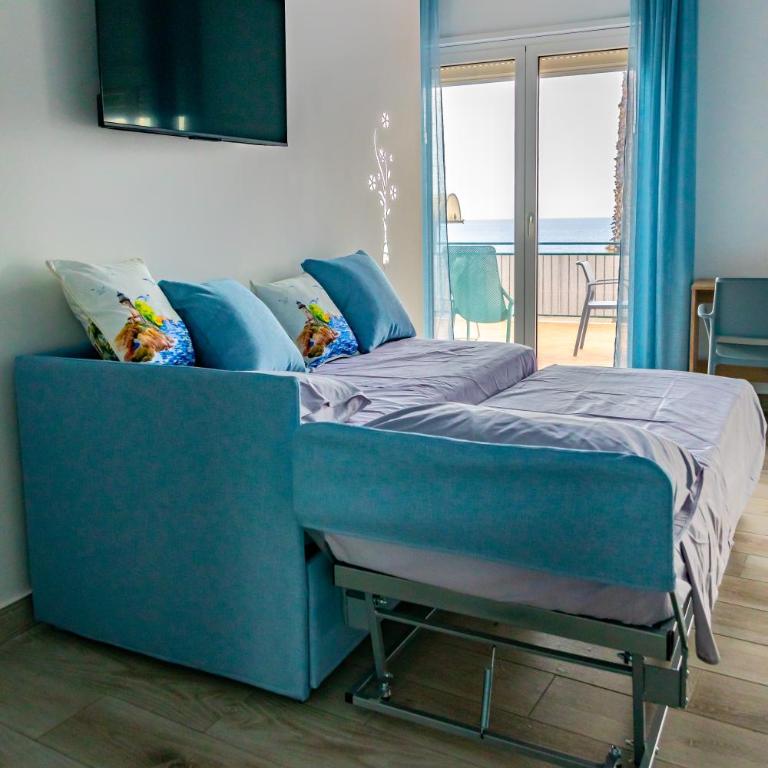 La Terrazza sul Mare Modern Apartment - Two-Bedroom Apartment with Terrace and Sea View - 29