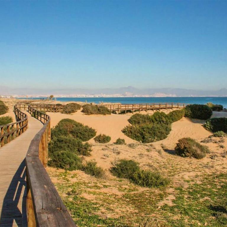 Gorgeous Home In Gran Alacant - Six-Bedroom Holiday Home - 37