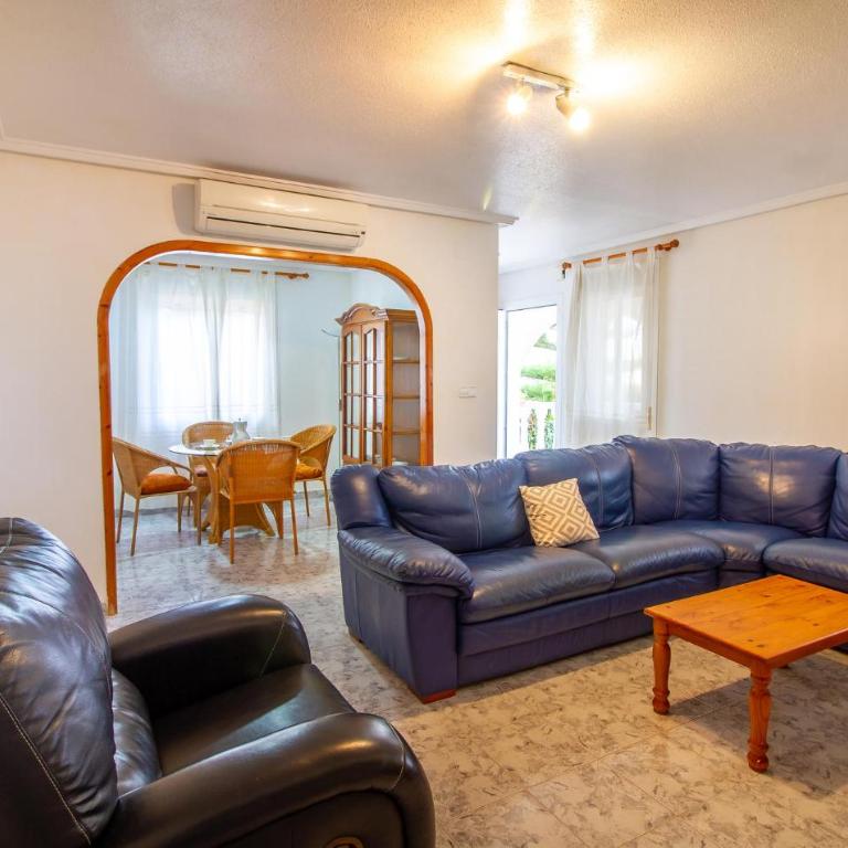 Gorgeous Home In Gran Alacant - Six-Bedroom Holiday Home - 13