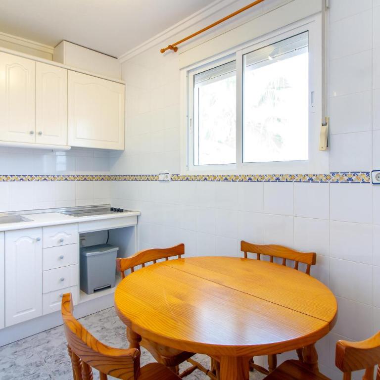 Gorgeous Home In Gran Alacant - Six-Bedroom Holiday Home - 20
