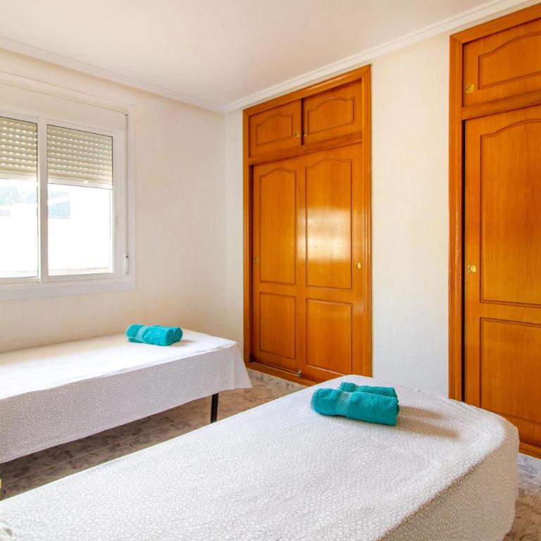 Gorgeous Home In Gran Alacant - Six-Bedroom Holiday Home - 24