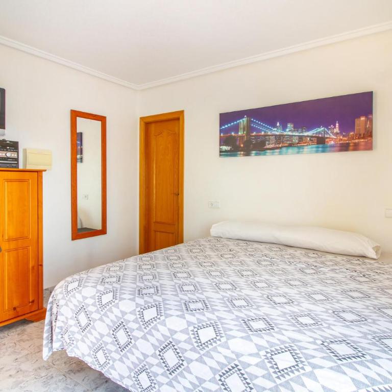 Gorgeous Home In Gran Alacant - Six-Bedroom Holiday Home - 28