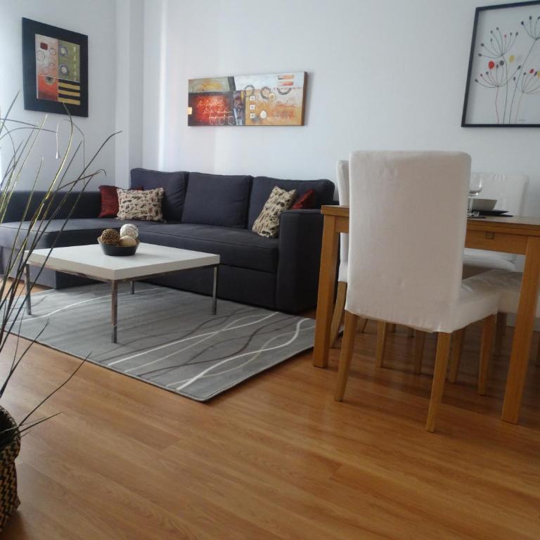Málaga Apartamentos - Montaño, 18 - One-Bedroom Apartment - 1