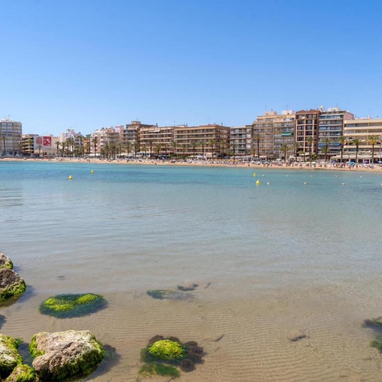 Stunning Apartment In Torrevieja - Apartamento de 2 dormitorios - 20