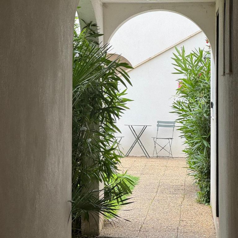 Beach Cannes Bungalows - Holiday Apartments near Cannes - Appartement - Rez-de-Chaussée - 33
