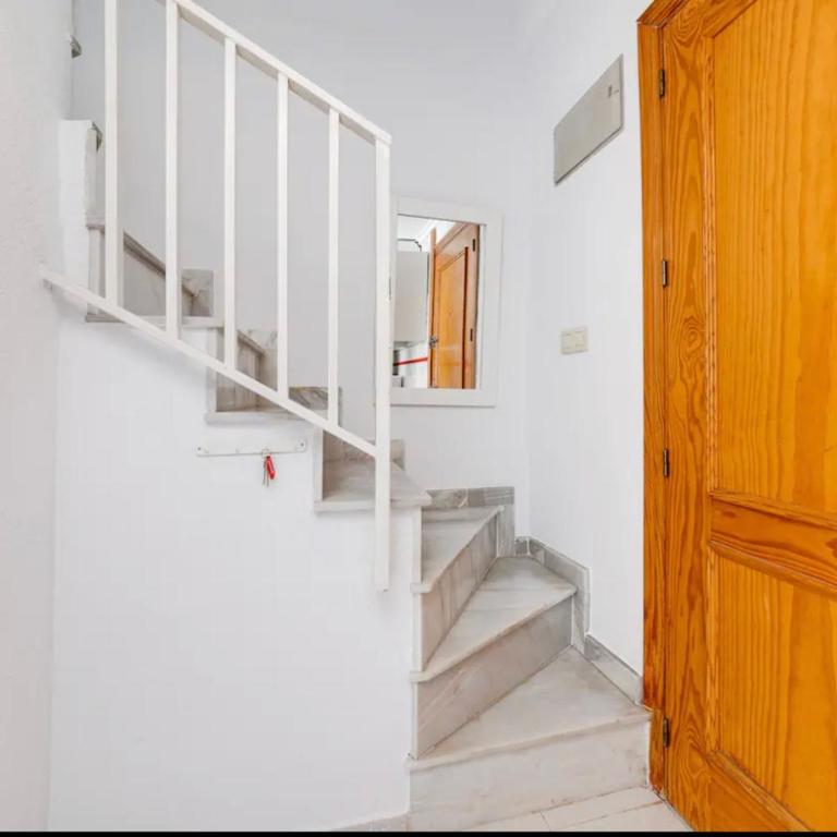 Two- story apartment near the sea 5 minutes - Apartamento de 1 dormitorio con terraza - 40