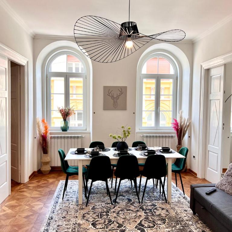 Suite Mitteleuropa private parking - Appartamento con 3 Camere da Letto - 13