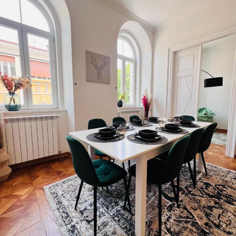 Suite Mitteleuropa private parking - Appartamento con 3 Camere da Letto - 19