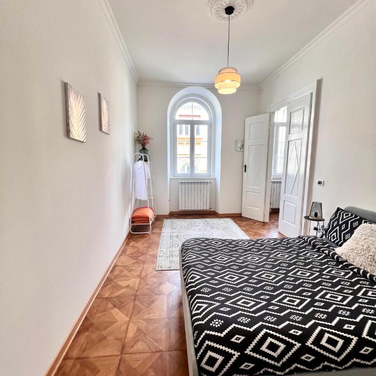 Suite Mitteleuropa private parking - Appartamento con 3 Camere da Letto - 25