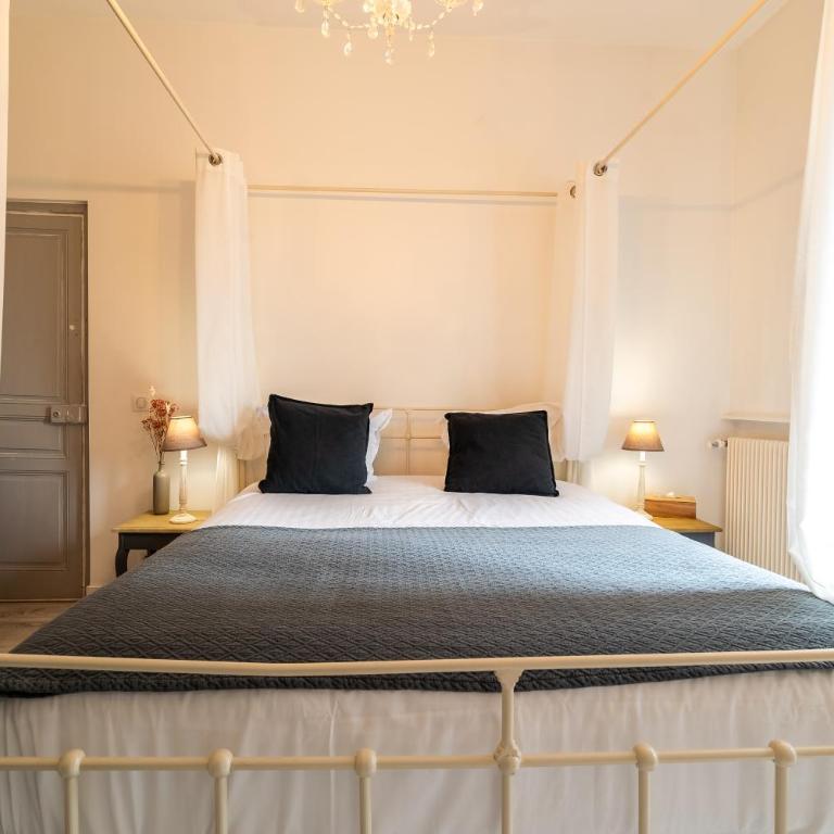 Dupain & Dubeurre Appart'hôtel - Parking en supp - One-Bedroom Apartment N 3 - 18