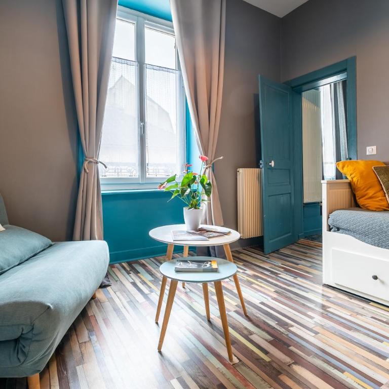 Dupain & Dubeurre Appart'hôtel - Parking en supp - One-Bedroom Apartment N 3 - 12