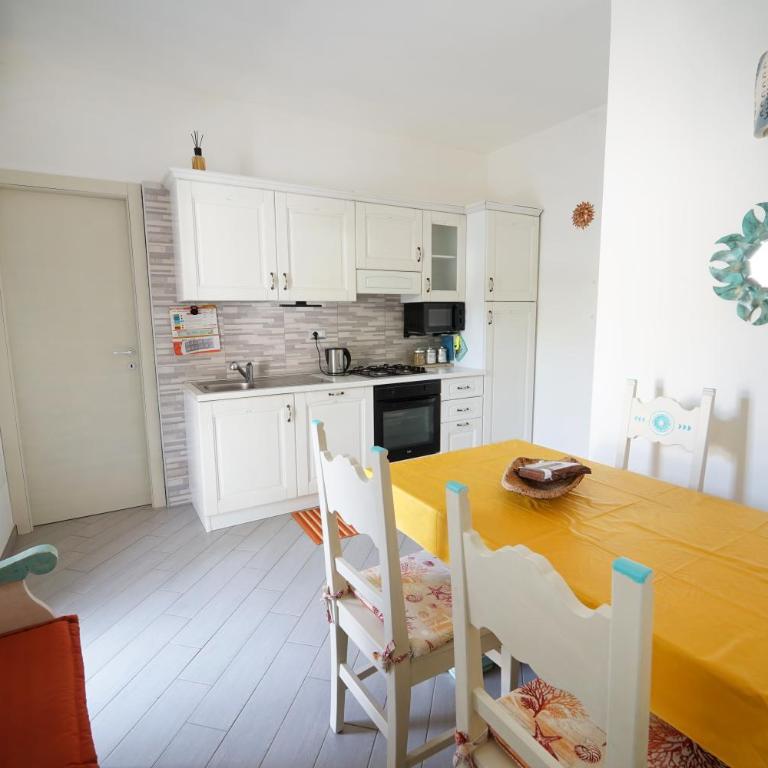 Sardinian Cottage, 150m from the sea, private Garden - Casa con 2 Camere da Letto - 10