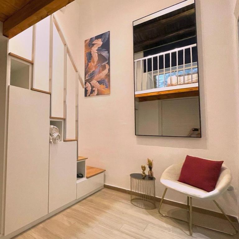 NP Spaccanapoli - Camera Matrimoniale con Bagno Privato - 10