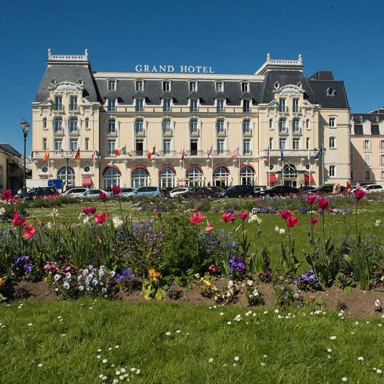 Petit Souplex dans l'hypercentre de Cabourg 80 m de la mer à pied - Two-Bedroom Apartment - 20