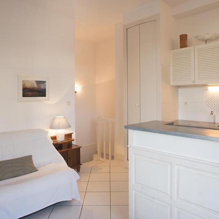 Petit Souplex dans l'hypercentre de Cabourg 80 m de la mer à pied - Two-Bedroom Apartment - 6