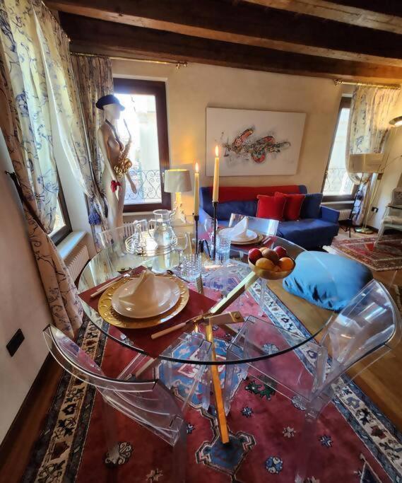 Juliets Bed Art Verona - One-Bedroom Apartment - 46