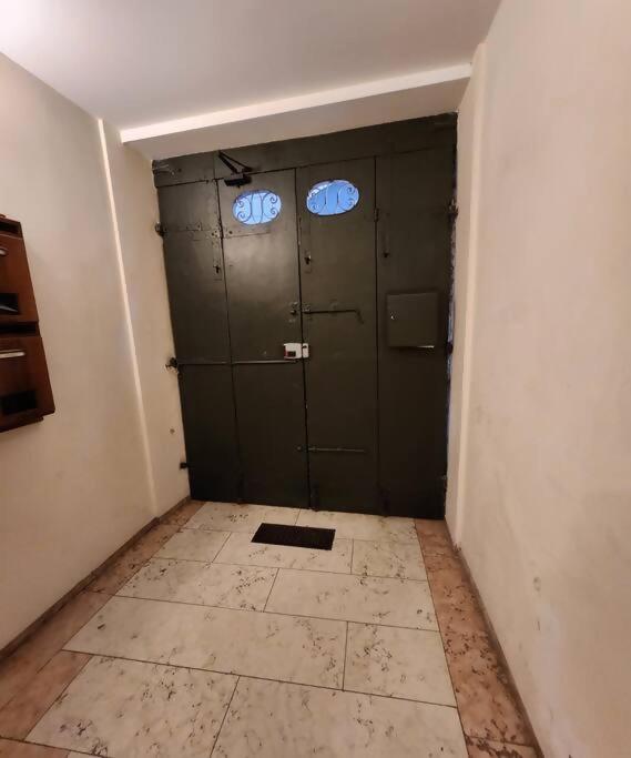 Juliets Bed Art Verona - One-Bedroom Apartment - 32