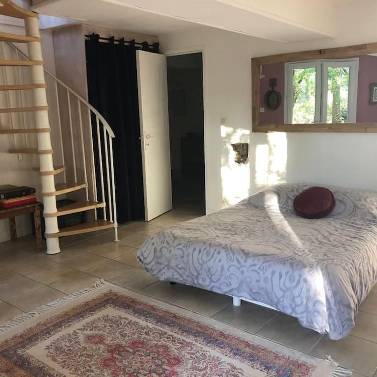 Charmante Villa en bois sur pilotis - Villa - 13