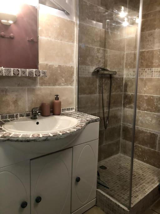 Charmante Villa en bois sur pilotis - Villa - 32