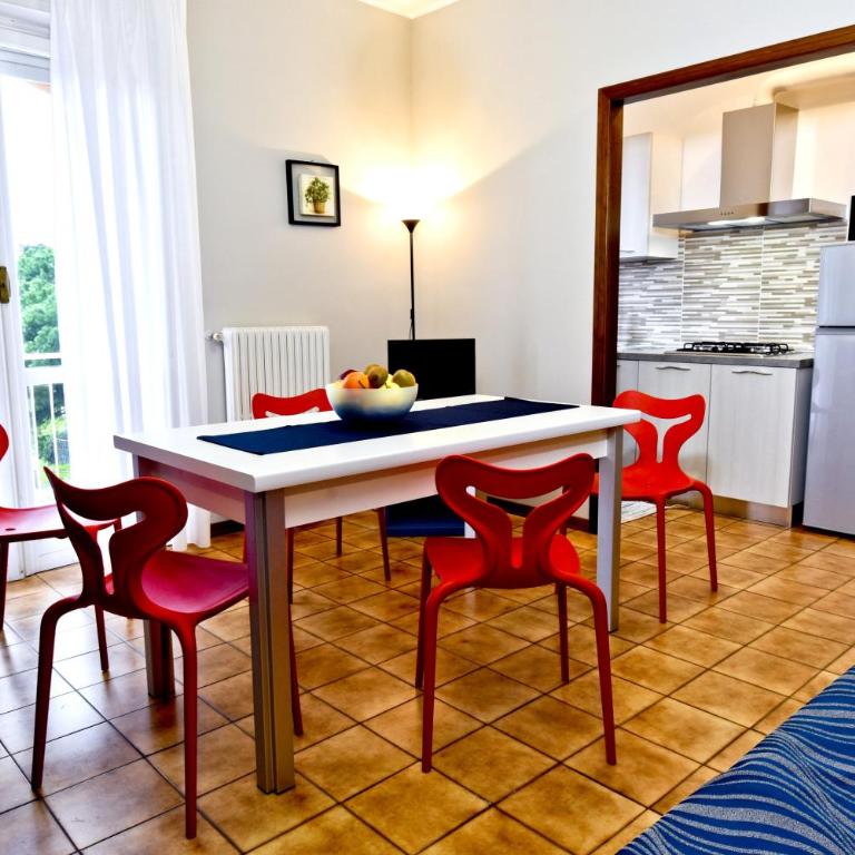 Residence Orchidea - Two-Bedroom Apartment with Balcony - 8