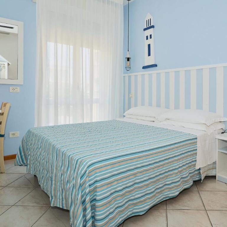 Hotel Acquario - Camera Familiare Deluxe - 24
