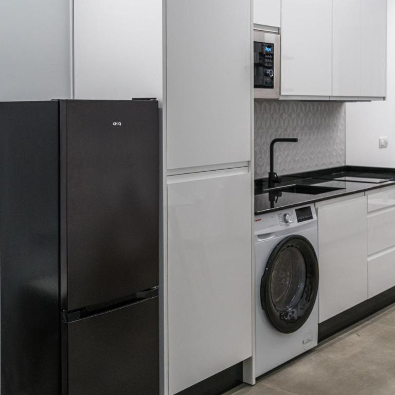 San Rafael home - One-Bedroom Apartment - 16