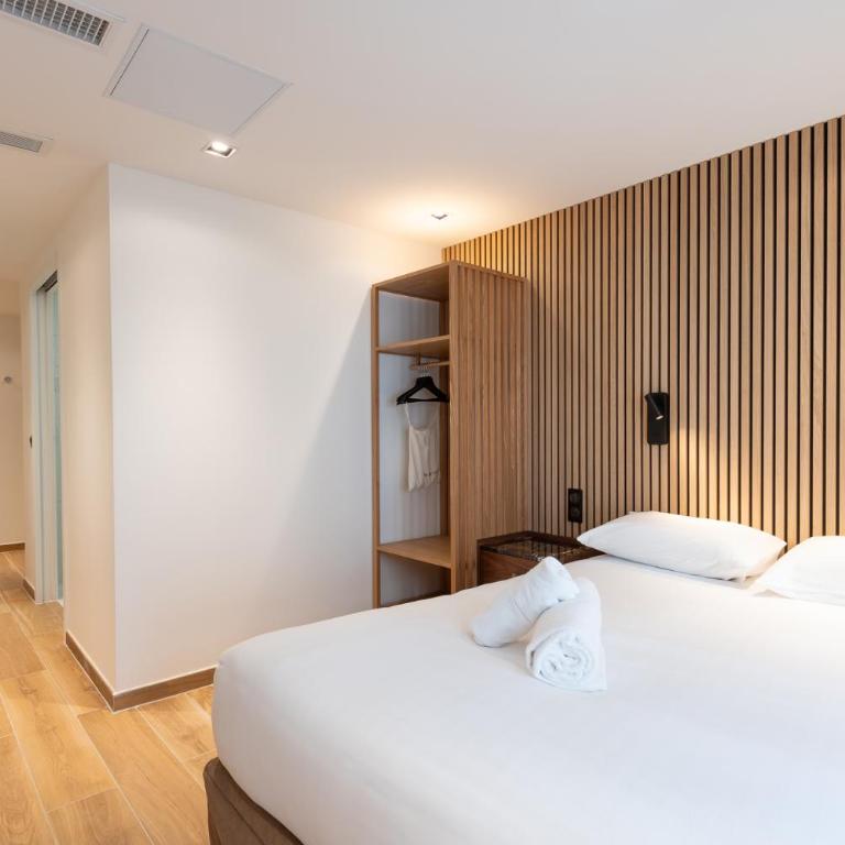 Les Suites HCR - Studio - 4
