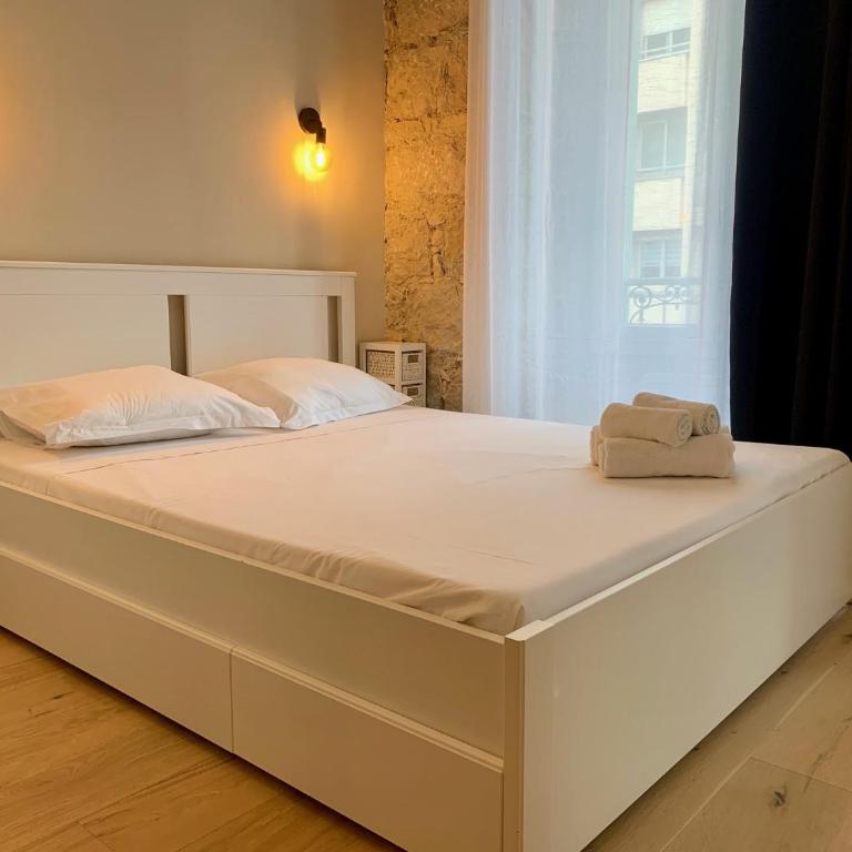 ApartHotel Riviera - BALCON BARLA - Old Port PLace du Pin - Appartement avec Balcon - 9
