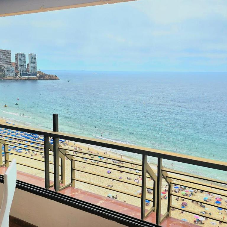 Primera línea de playa- First line Beach - Apartamento de 1 dormitorio - 9