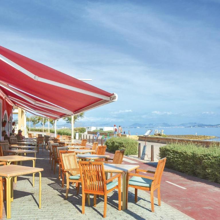 4 Bedroom Gorgeous Home In Can Picafort - Four-Bedroom Vacation Home - 22