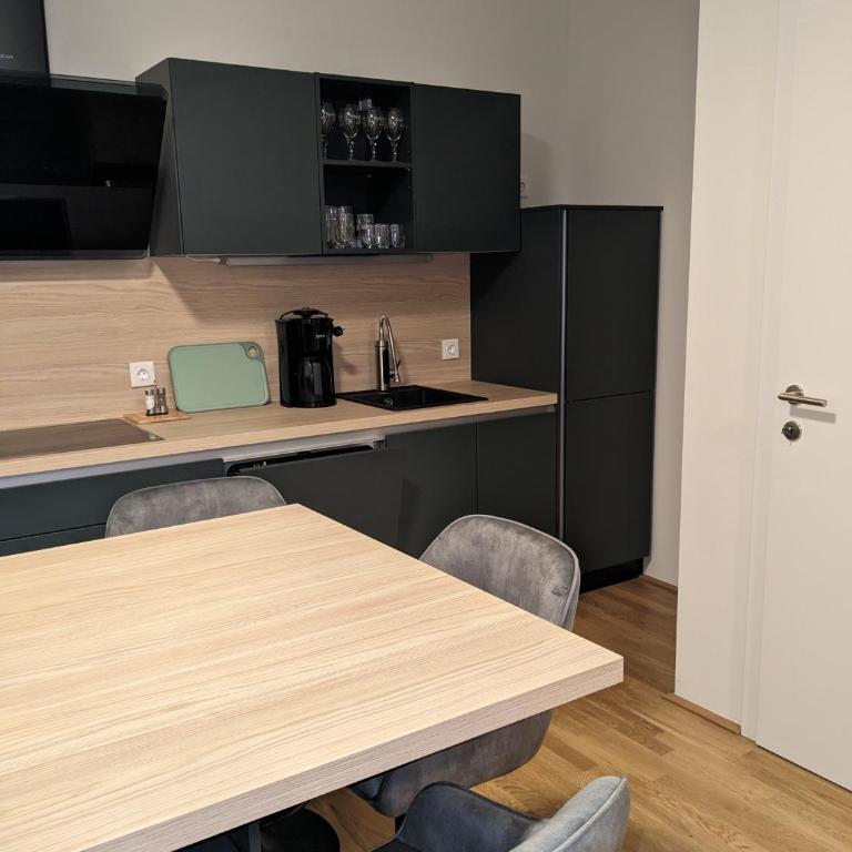 Nassfeldpass Pistenblick - Apartment mit 1 Schlafzimmer - 4