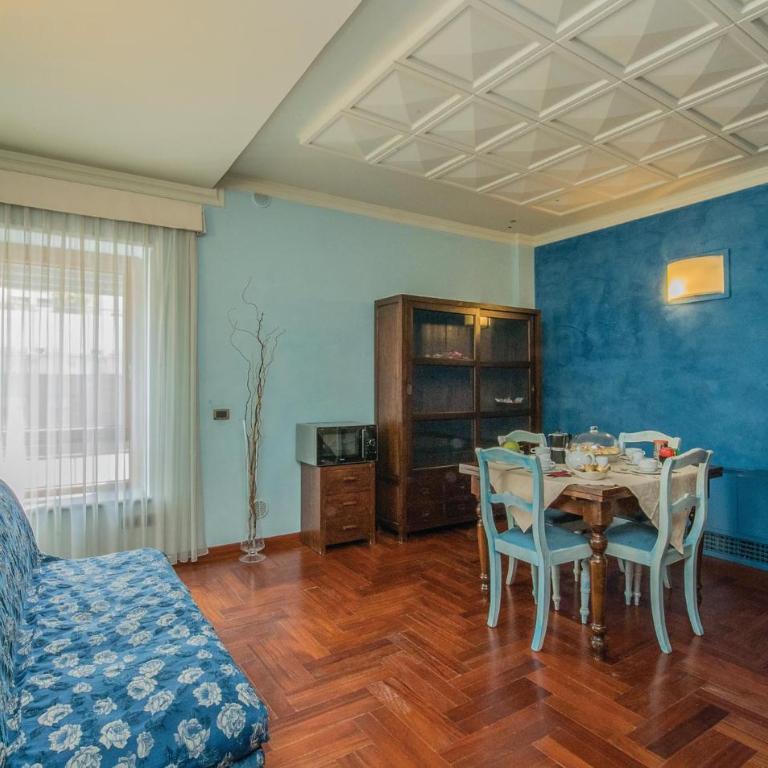 Nice Apartment In Lecce Le With Wifi - Two-Bedroom Apartment - 2