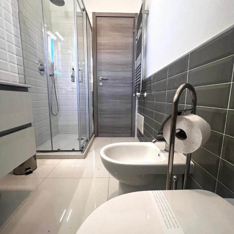 ROMA AIRPORT SKY Apartments - Appartamento con 2 Camere da Letto e Terrazza - 9
