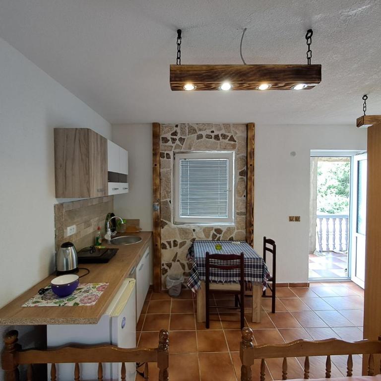 Apartments Lazarević Sutomore - Dvokrevetna Soba sa Zasebnim Krevetima - 6